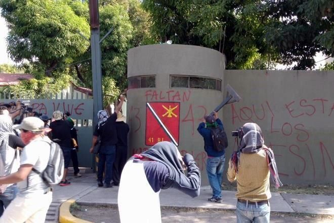 Narcopolicías levantan y asesinan a normalistas de Ayotzinapa en Iguala. La peor masacre del sexenio - Página 9 2354106