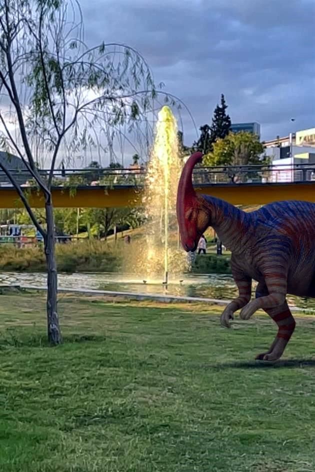 Confunde San Pedro con publicación de dinosaurios