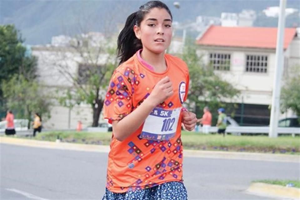 Apoyan Sierra Tarahumara Con Carrera