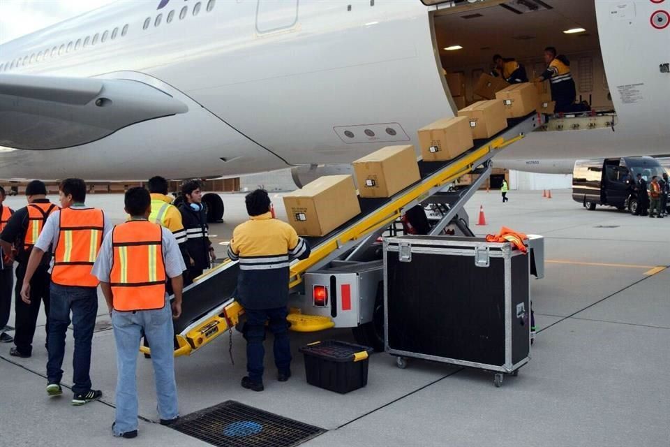 Repunta Carga En Aeropuerto De Toluca