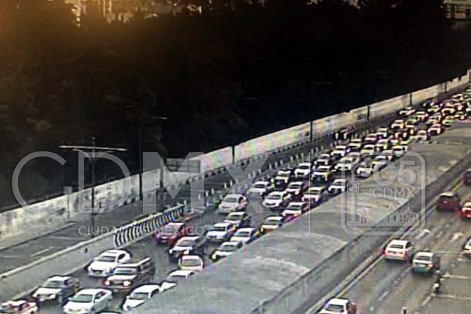 Resultado de imagen para tráfico en la cdmx