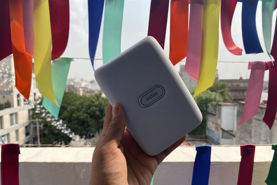 Imprime Instax fotos con sonido