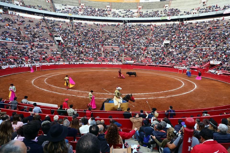 Arranca La Temporada De Toros