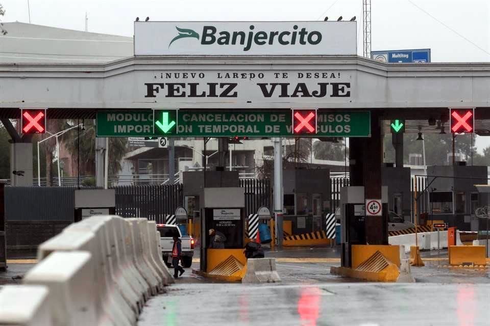 Aprender acerca 16+ imagen banjercito nuevo laredo telefono