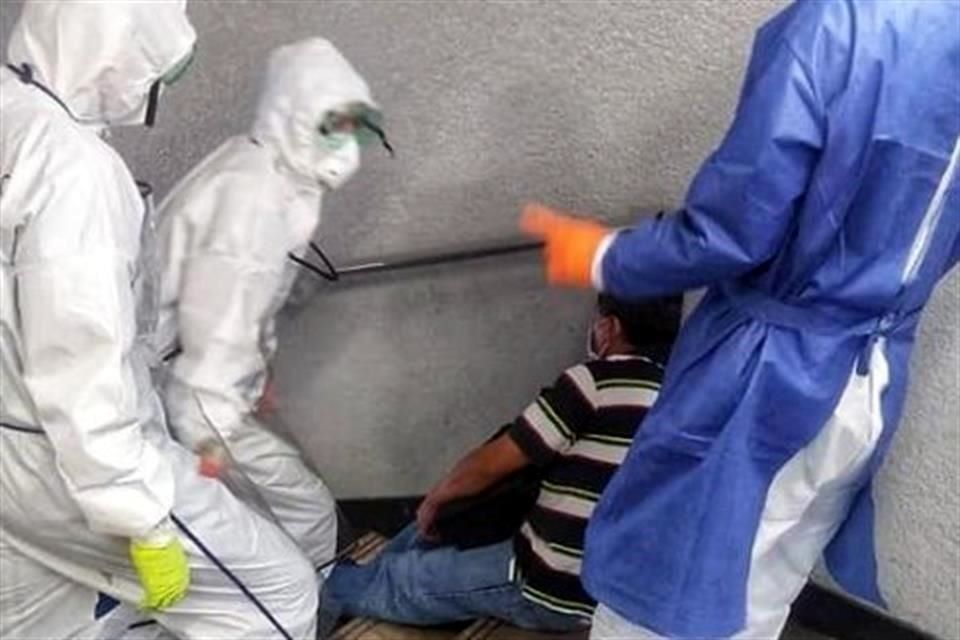 Atienden posible caso de Covid-19 en Metro Taxqueña