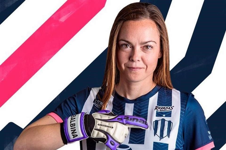 Se retira Balbina Treviño