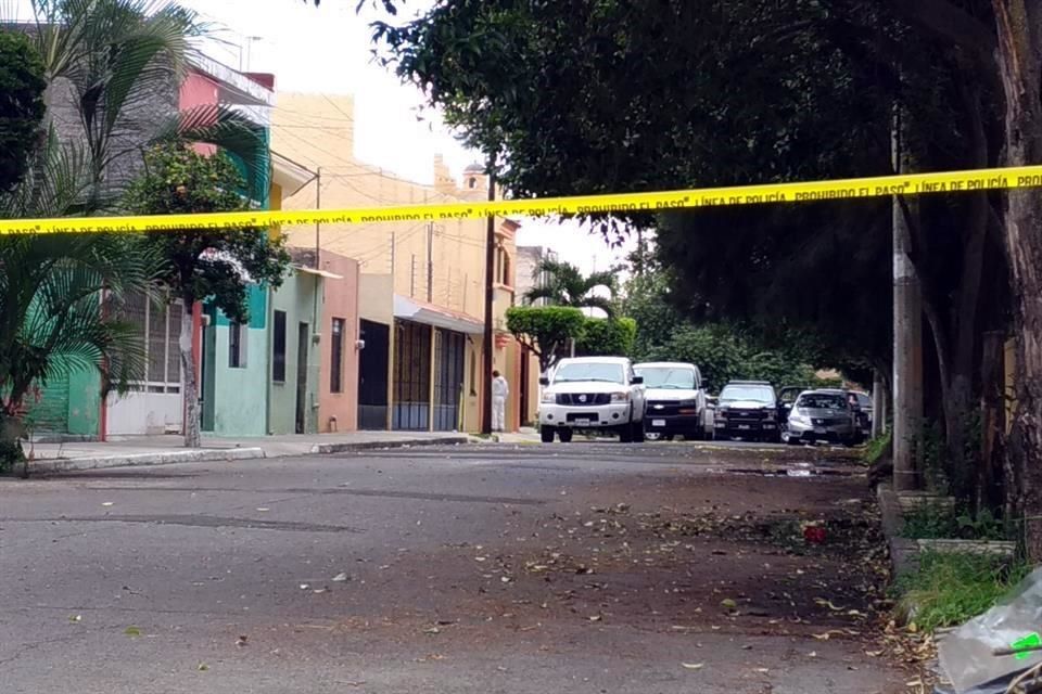 Agreden a madre e hijo en Guadalajara; muere mujer