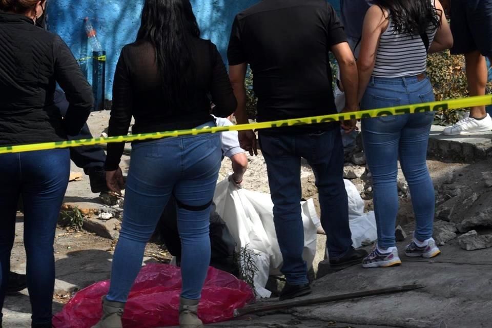 Hallan extremidades de mujer en Naucalpan