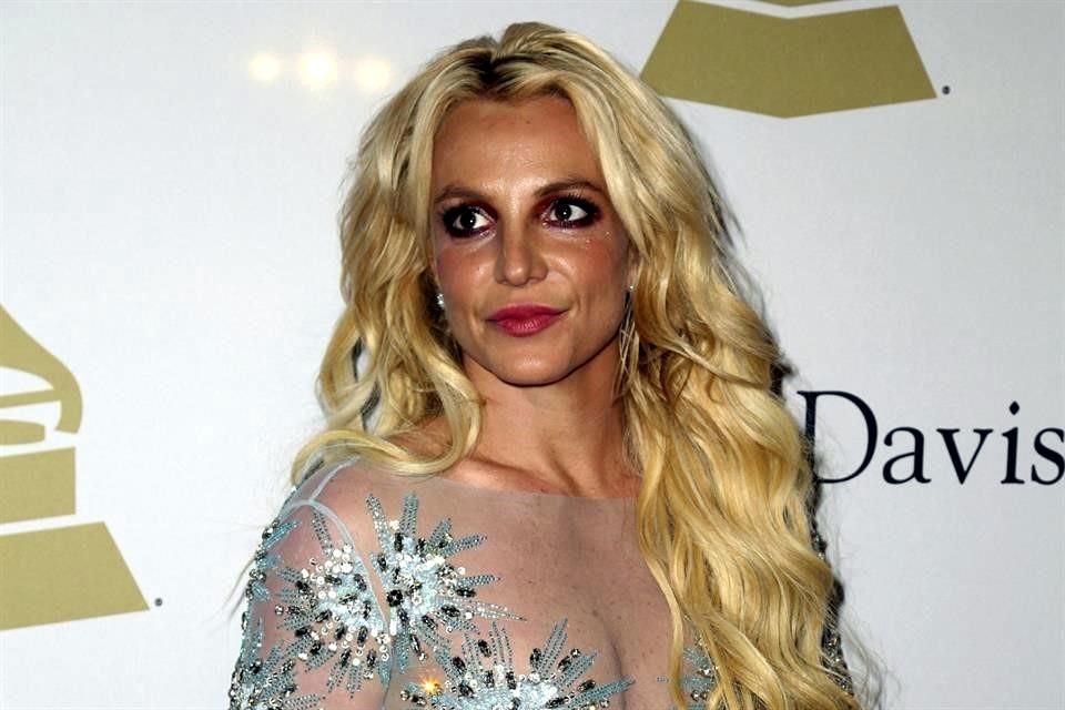 Padre de Britney Spears ya no quiere su tutela