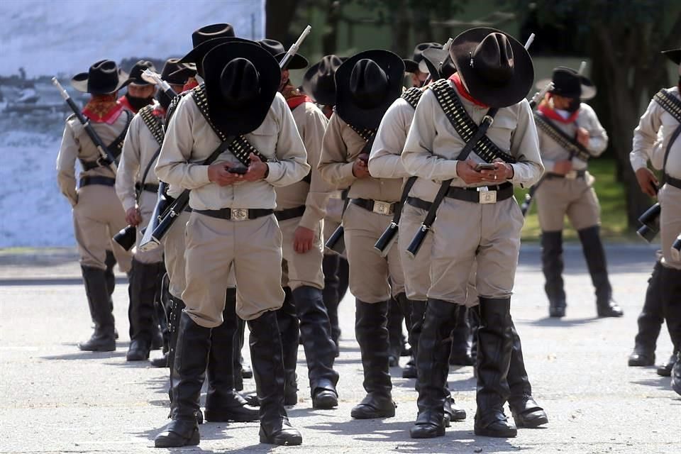 Ensaya Sedena para desfile por Revolución