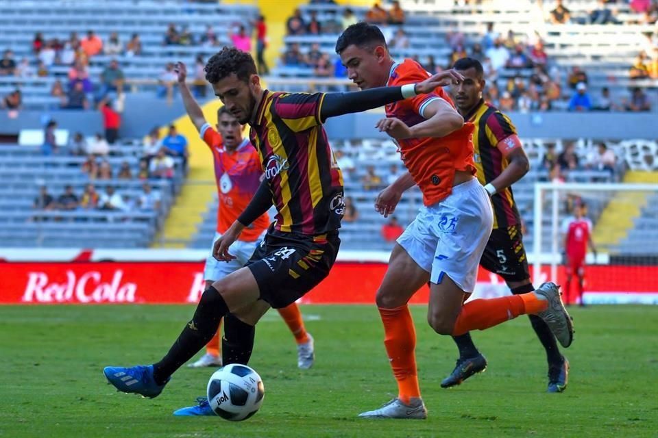 Avanzan Leones Negros a Liguilla