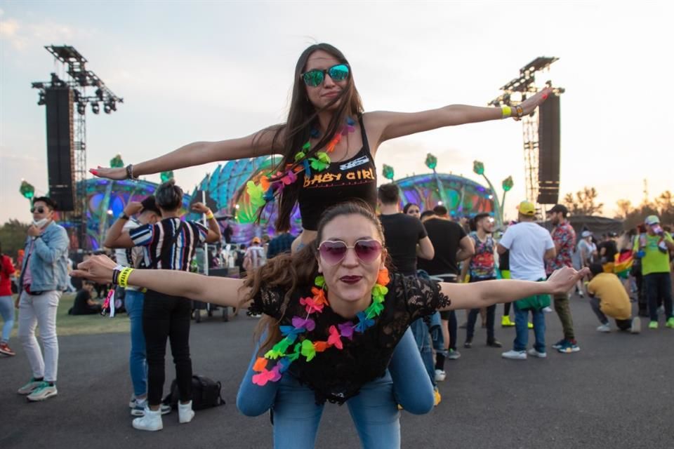 Viven fans con furor jornada sabatina del EDC