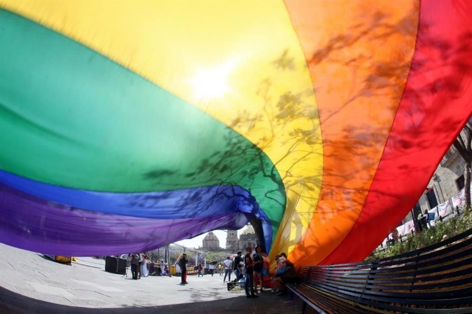 Ven necesario garantizar registro de hijos de parejas gay