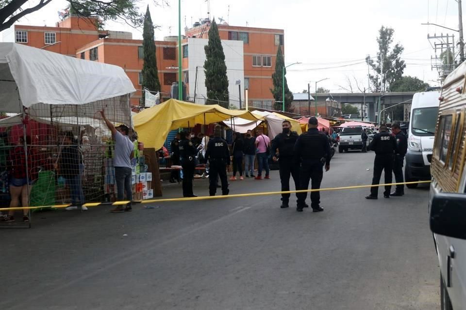 Matan a uno en tianguis de Santa María Aztahuacán