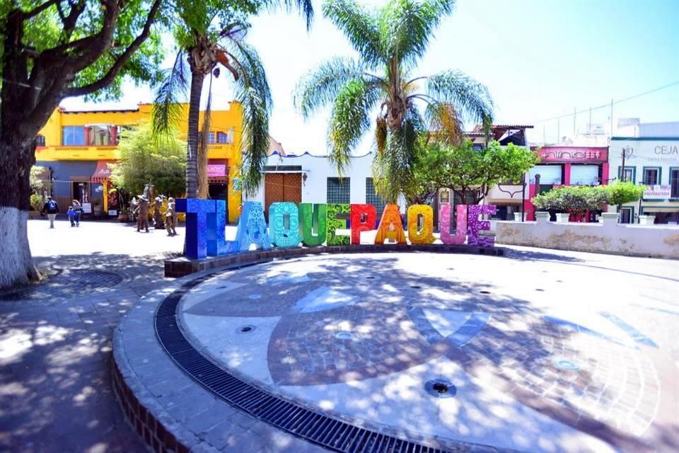 Apuesta Tlaquepaque a turismo de romance