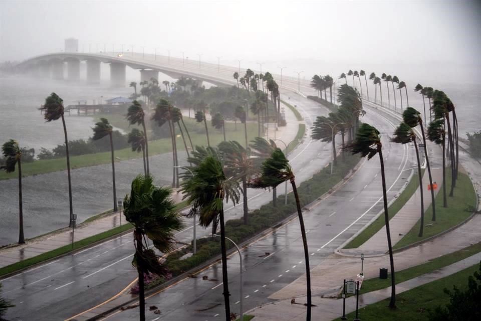 El Impacto Del Poderoso Huracán Ian En Florida 