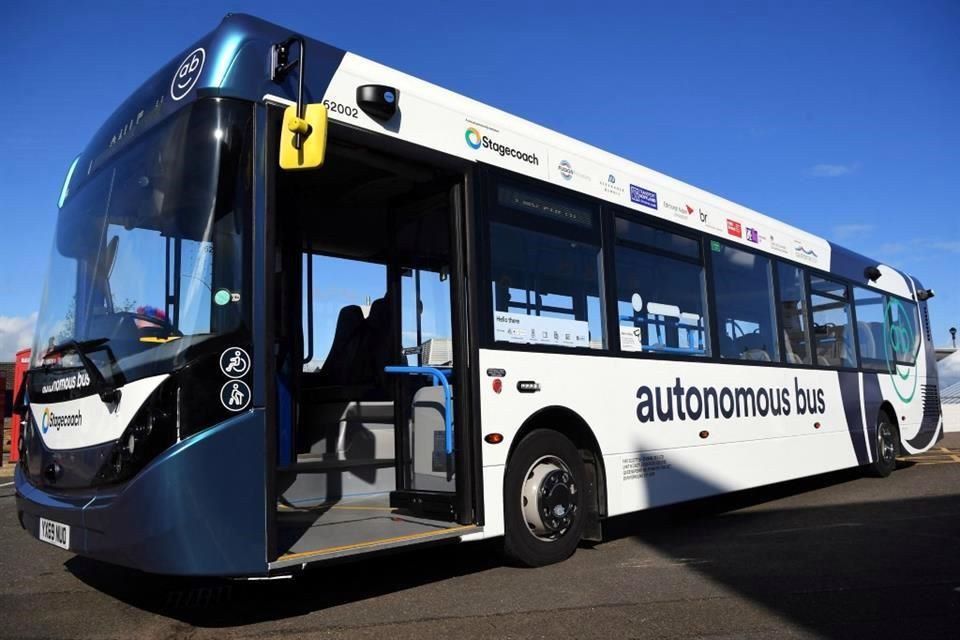 Circulan En Escocia Autobuses Manejados por IA circulan-en-escocia-autobuses-manejados-por-ia