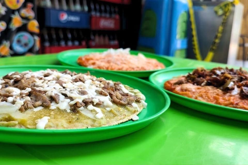 Sopes De Los Álamos 80 años de sabor tradicional