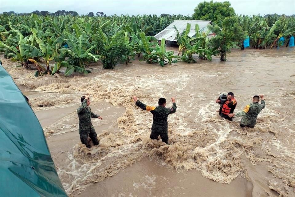 Dejan inundaciones y daños 'Nadine' y frente frío