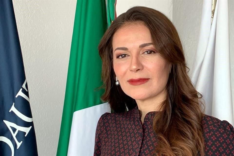 Retrato público de Karina Luján Luján
