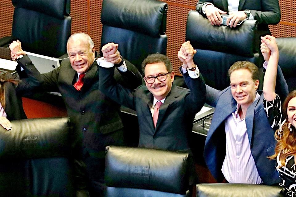 Diluyen la reforma; avalan Plan B light