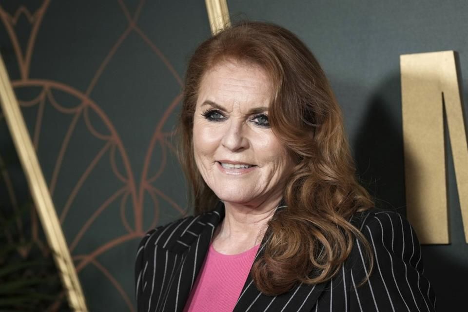 Despojan a Sarah Ferguson de título honorario de York