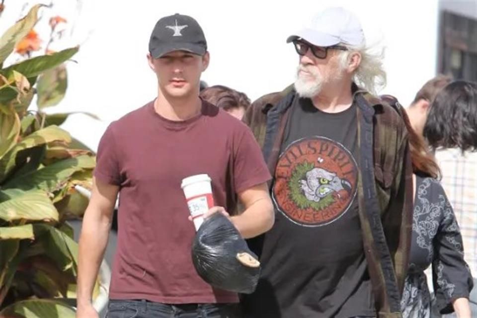 Shia LaBeouf revela que Sigourney Weaver abofeteó a su padre en un set de grabación
