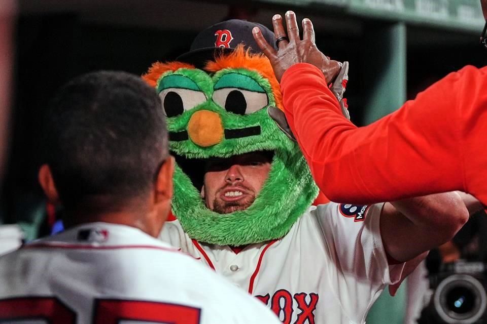 Red Sox viene de atrás y vence a Orioles; liga triunfo 14