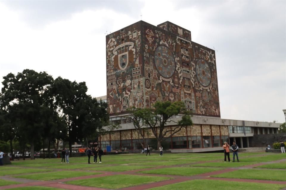 La Auditoría Superior investigará las filtraciones del examen de la UNAM