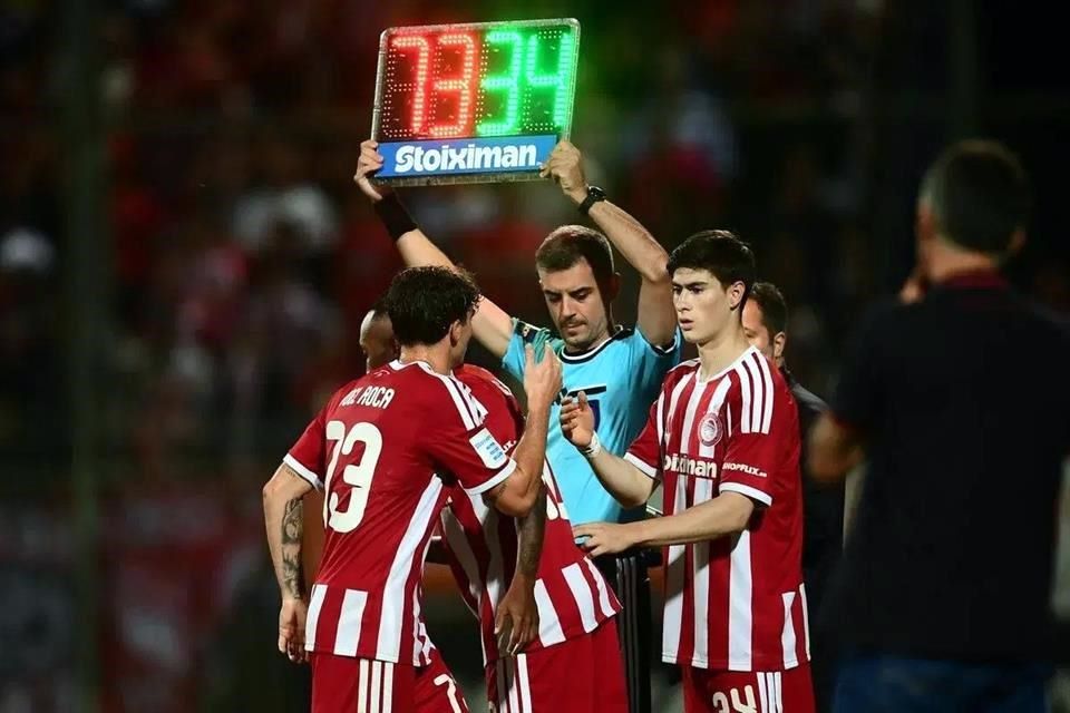 La Hormiga González debuta en Europa con una victoria del Olympiacos