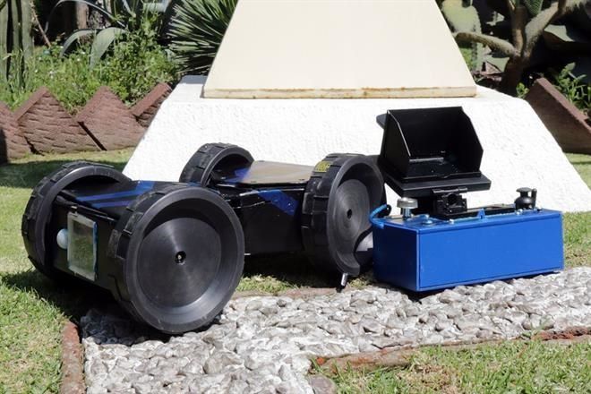 Resultado de imagen para ROBOT RESCATISTA EN EL IPN